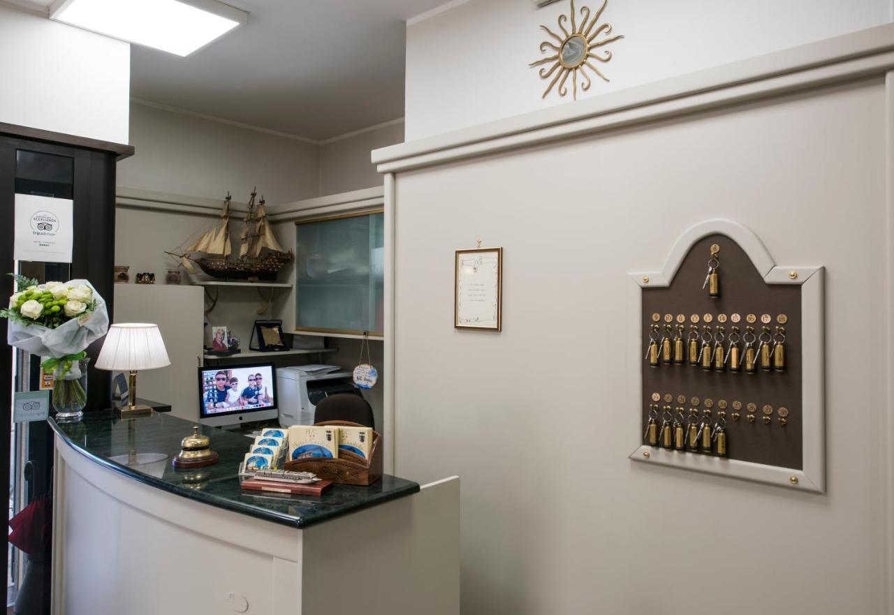 Hotel Candido Diano Marina Dış mekan fotoğraf